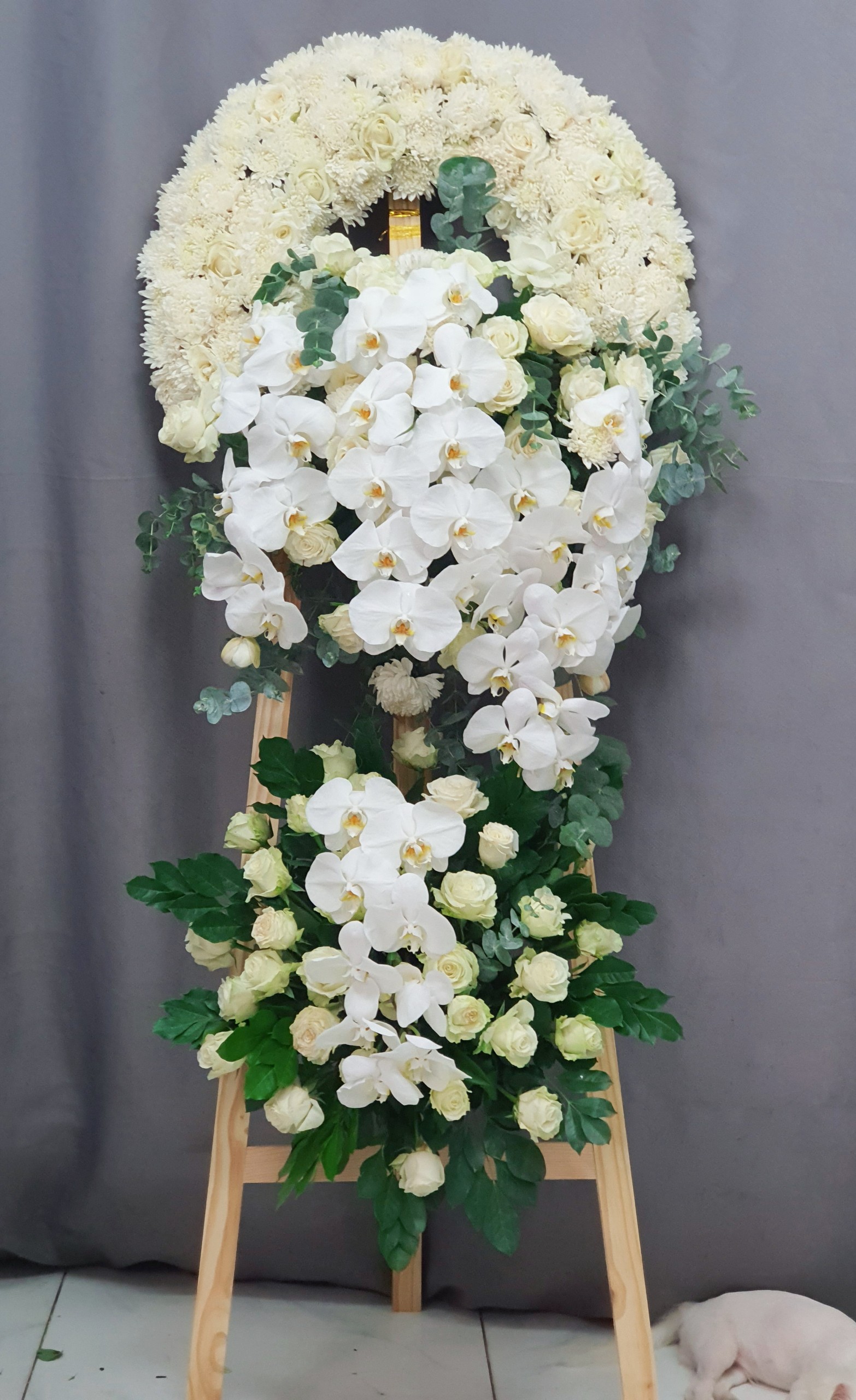 1 số loài hoa viếng đám tang phù hợp